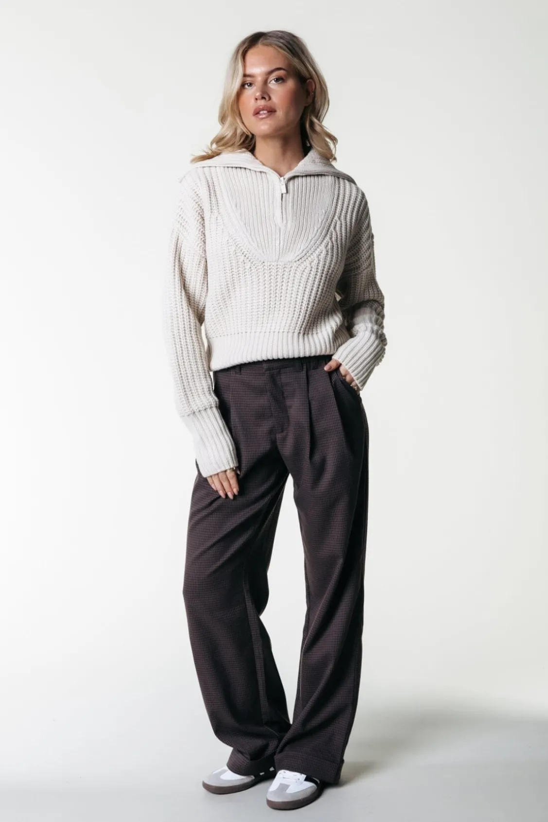 Rus Straight Pants | Dark brown