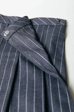 Shaline Pinstripe Pleated Skirt | Dark Anthracite